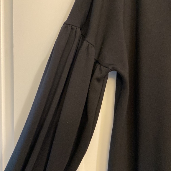 EXPRESS DRESS💜 - Picture 3 of 5